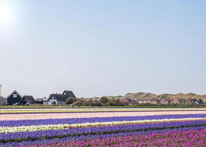 Near Dutch With Water Views 줄리아나도르프
