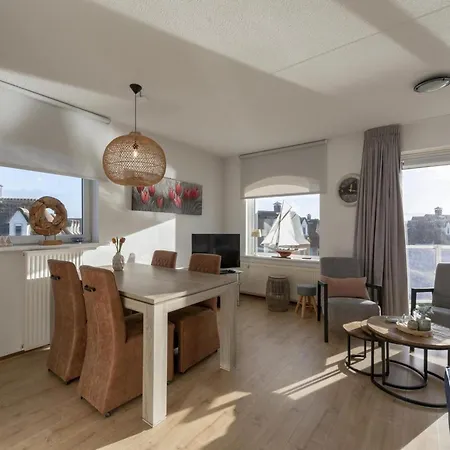 Fantastic By The Apartment *