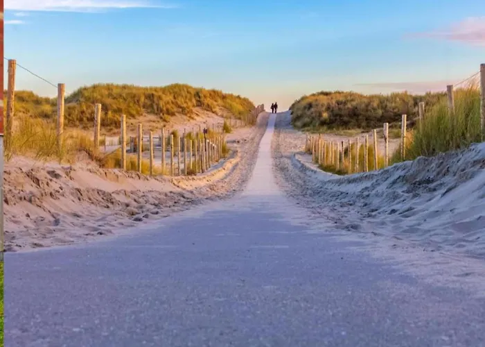 Near Dutch With Water Views Apartamento *